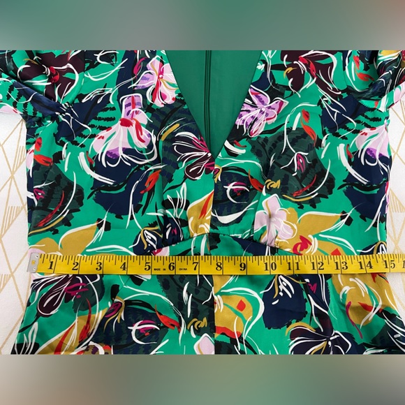 SALONI NWT Eden Floral Dress in Emerald 100% Silk Size 6 - Picture 11 of 14